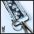 Lacey Vine Wristlet Strap